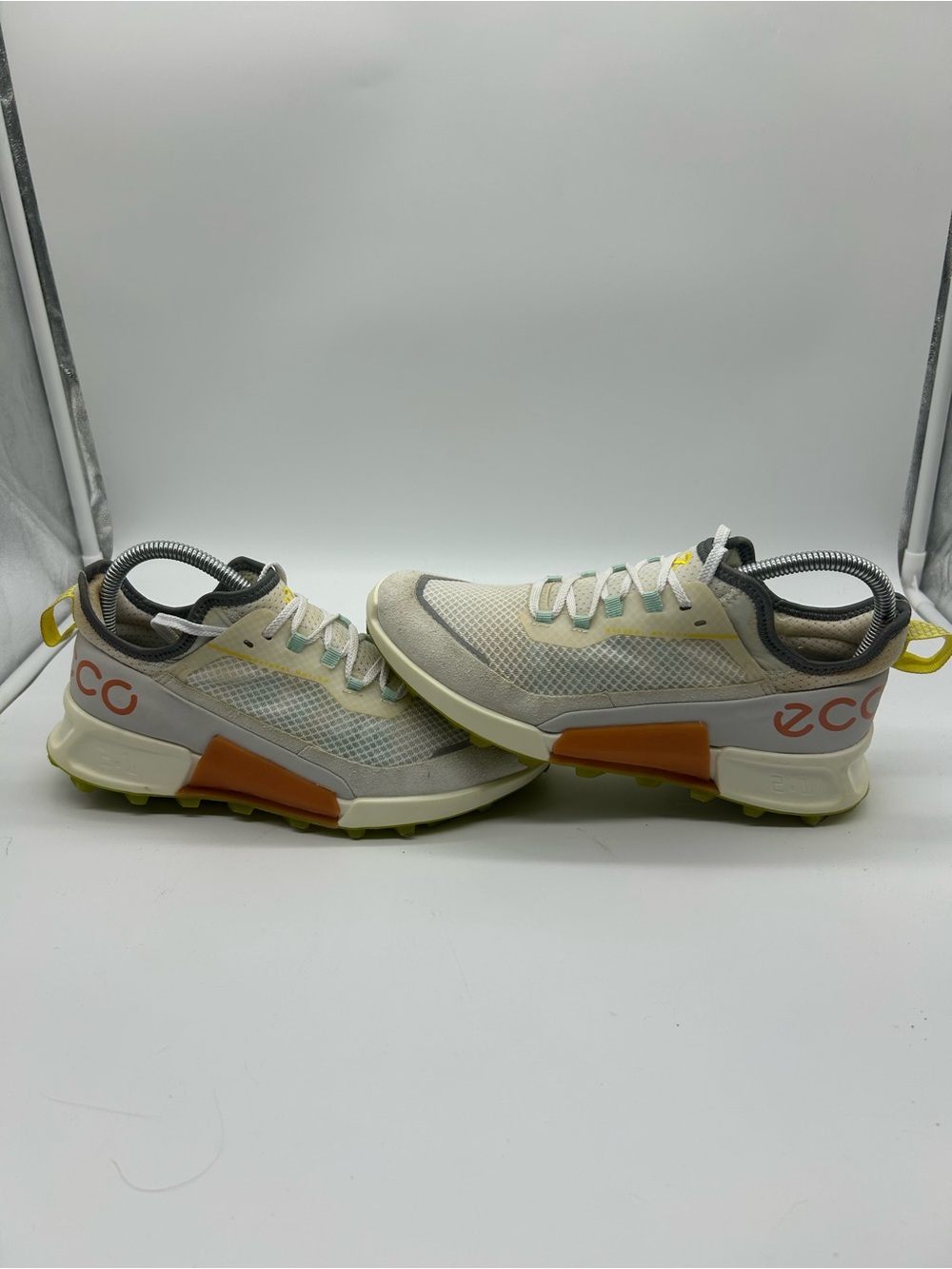 ECCO BIOM 2.1 X Country White Athletic Trail Shoes 822803 Women's Sz 7-7.5